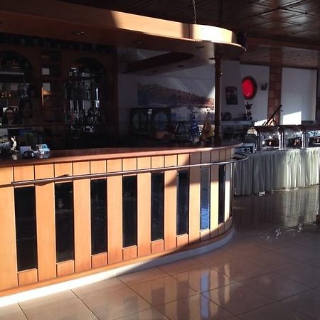 Coralli Holidays Loutra  Esterno foto