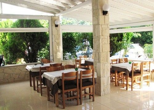 Coralli Holidays Loutra  Esterno foto